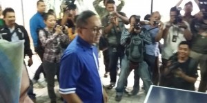 Ditanya Jatah PAN di Kabinet, Zulkifli Hasan Tertawa