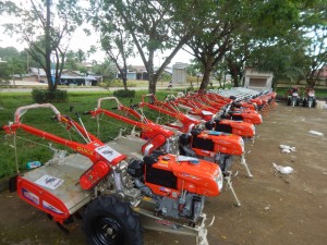 Tanjabtim Dapat Bantuan Hand Tractor 24 Unit