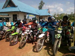 Natural Rally Wisata Adventure Sabak Cemara Tancap Gas                        