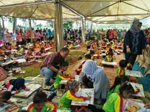 Spektakuler, Lomba Kreasi Anak Negeri