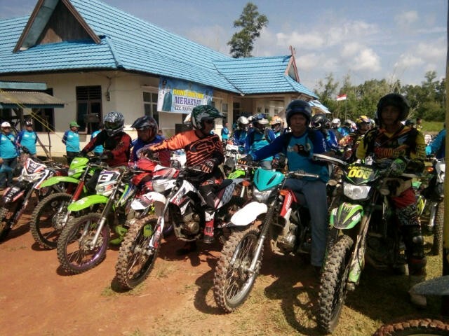 Para peserta Natural Rally Wisata Adventure Sabak Cemara