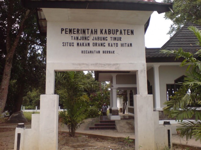 Situs Makam Orang Kayo Hitam 