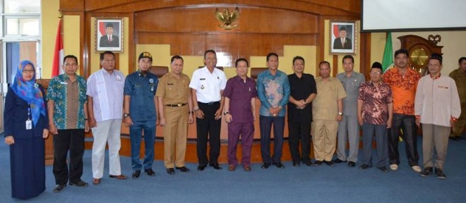 Foto bersama.