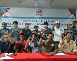 Cecep Target FPTI Jambi  Juara Umum di Kejurda    