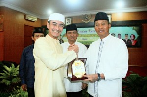 Gubernur dan Wagub Buka Puasa Bersama Robongan Kalemdiklat Polri