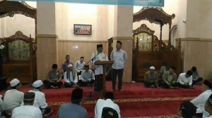 Bupati Romi Syafari Ramadhan dan Nuzul Quran di Masjid Nur Addarojat  	