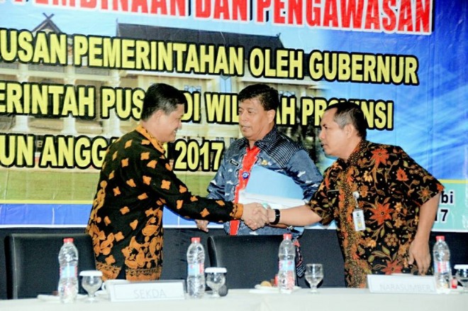 Rapat Koordinasi Pembinaan dan Pengawasan Penyelenggaraan Urusan Pemerintahan oleh Gubernur Sebagai Wakil Pemerintah Pusat di Wilayah Provinsi Jambi Tahun Anggaran 2017