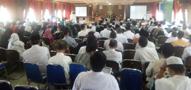 Suasana pembukaan Seminar Al-Quran