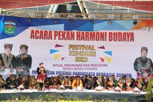 Pembukaan Pekan Harmoni Budaya dan Sungai Penuh Expo, Meriah