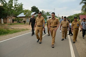 Usai Dibangun, Gubernur Zola Tinjau Jalan Padang Lamo hingga Tanjung