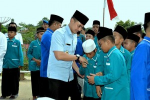 Sediakan Beasiswa Bagi Haviz dan Hafizah