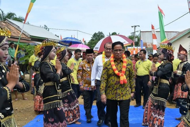 H Bakri anggota DPR RI Dapil Jambi dari fraksi PAN saat kunjungan resmi 