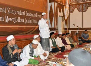 Buka Puasa Bersama, Fachrori Minta Warga Sampaikan Aspirasi untuk Kemajuan Jambi