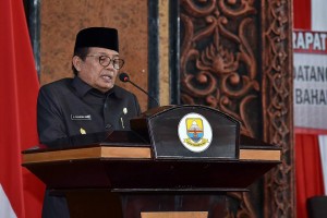 Plt Gubernur Tandatangani Rancangan Awal RPJMD