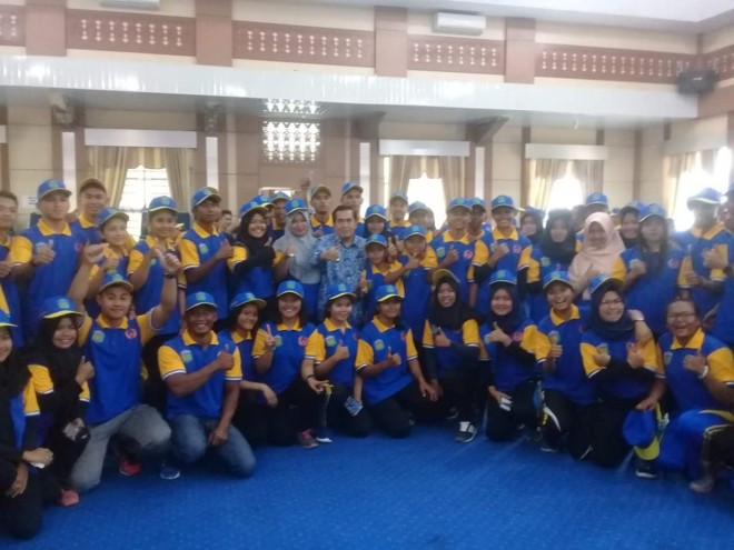 Wako AJB foto bersama dengan atlit Porprov Kota Sungaipenuh   