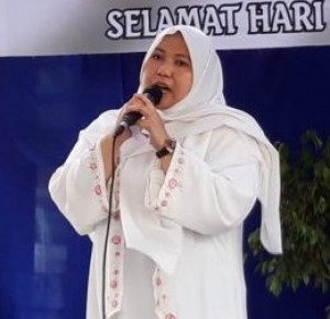 Bupati Masnah Sholat Idul Fitri di Sengeti  