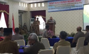 Bupati Masnah Berharap Kehadiran Mahasiswa STIK-PTIK Bisa Bantu Masyarakat  