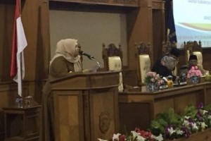 Bupati Masnah Setujui Dua Ranperda Inisiatif Dewan      