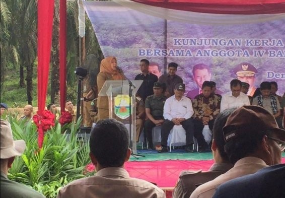 Bupati Muarojambi, Masnah Busro saat menyampaikan kata sambutan