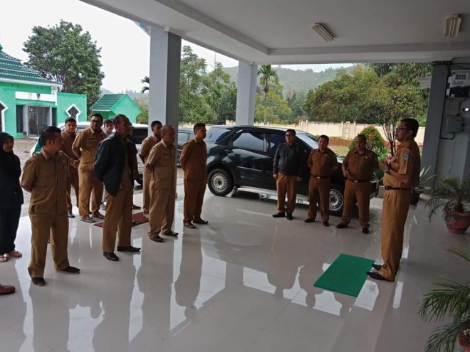 Sekda Sungaipenuh, Munasri gelar Sidak rutin dan pimpin apel di OPD