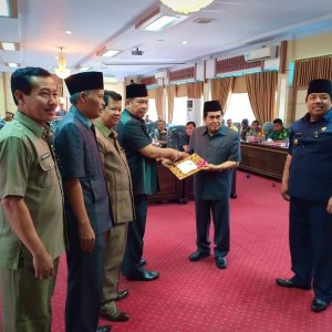 Walikota AJB Sampaikan 7 Ranperda ke Dewan   