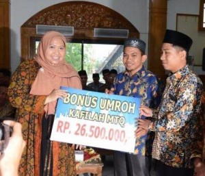 Bupati Masnah Berikan Bonus Umroh untuk Juara MTQ 