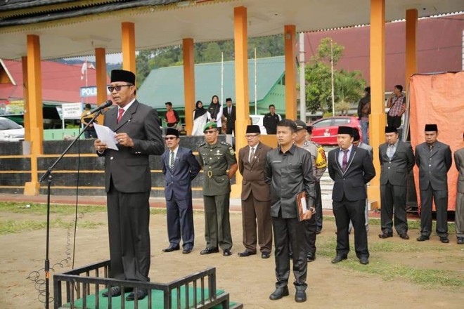 HAB Ke 73, Sekda Munasri Bertindak Sebagai Pemimpin Upacara