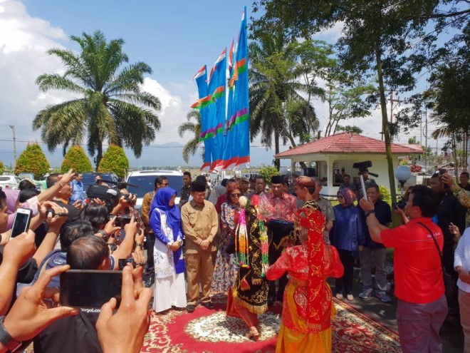 Penyambutan Menteri Kelautan dan Perikanan RI, dirumah dinas Bupati Kerinci