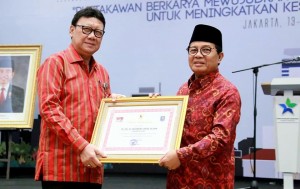 Fachrori Dianugrahi Penghargaan Perpustakaan Oleh Mendagri