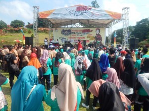 Pemilu Run dan Konser Musik KPU Tanjabtim Sukses   