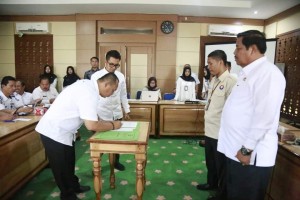 Pemkot Sungaipenuh - Ombudsman Tandatangani MoU