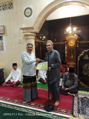 Ketua DPRD Sungaipenuh Bersama Tim Safari Ramadhan Pemkot Sambangi Masjid Nurul Iman Dusun Baru