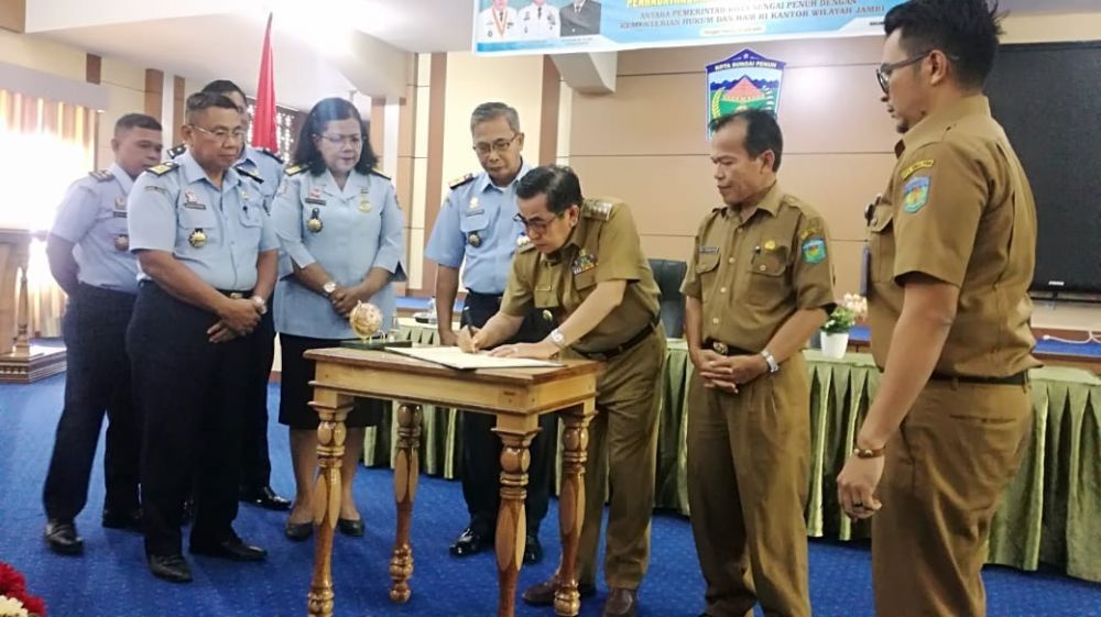 Pemkot Sungaipenuh dan Kementerian Hukum & HAM tandatangani MoU