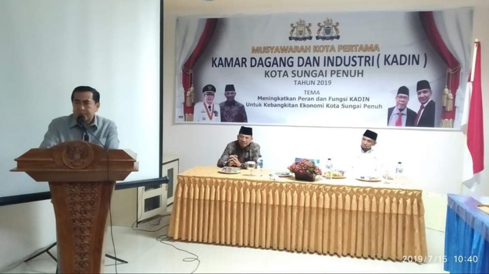 Wako AJB Buka Musyawarah KADIN