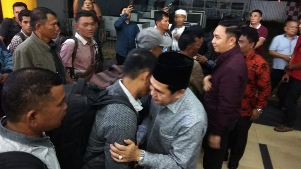 Wako AJB Sambut Kedatangan 28 Warga Dari Wamena