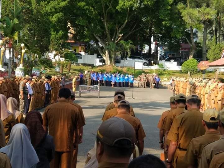 Bupati Adirozal Pimpin Upacara Peringati HUT PDAM Tirta Sakti Ke 29 sekaligus apel gabungan OPD lingkup pemkab Kerinci