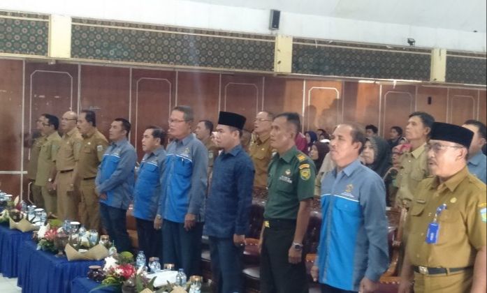 Ketua DPRD Sungaipenuh H. Fajran, Hadiri Pelantikan Pengurus KTNA