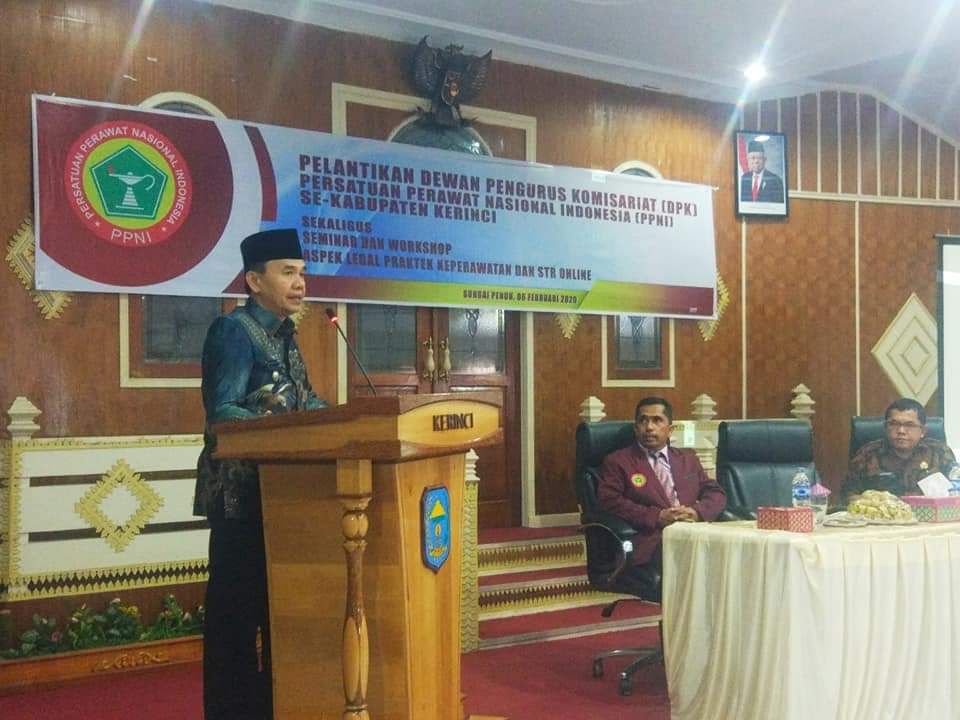 Bupati Adirozal Hadiri Pelantikan Pengurus PPNI Kerinci Periode 2020-2024