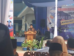 Buka Pessta MAN 1 Sungaipenuh, Wako AJB : Persiapkan Generasi  Secara Serius