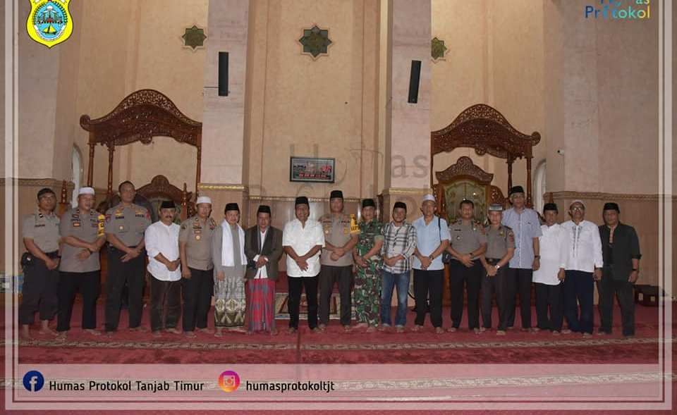 Wabup Hadiri Isra Mi'raj di Kuala Jambi 