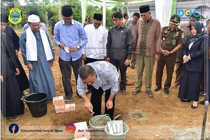 Bupati Tanjabtim Romi Hariyanto Letak Batu Pertama Pembangunan Zabag Qur'an center 