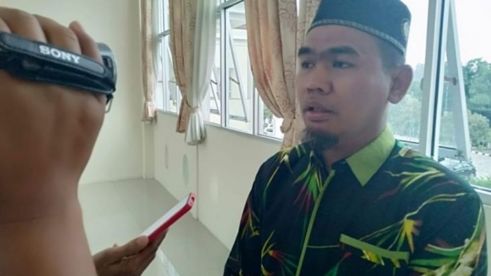 Ketua DPRD Sungaipenuh H. Fajran, usai mengikuti Rakor Pertimbangan Penetapan Status Siaga Darurat Covid-19 Kota Sungaipenuh