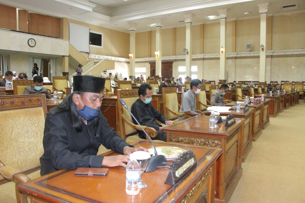 Anggota DPRD Tanjabtim Yang Hadir