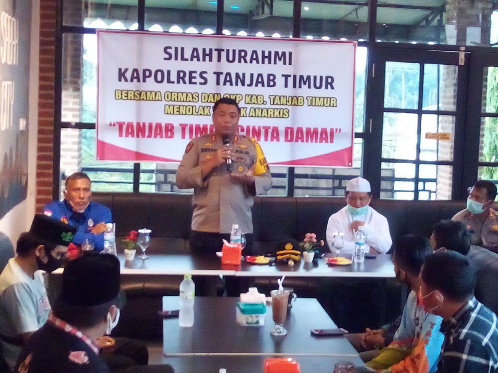 Kapolres Tanjabtim AKBP Deden Nurhidayatullah, S.H. SIK Saat Menyampaikan Sambutan. 