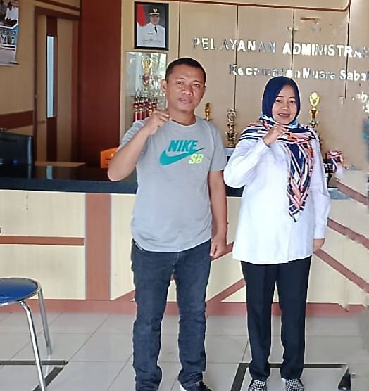 Kasubag Umum BNNK Tanjabtim Saat Berkunjung di Kecamatan Muara Sabak Barat