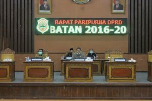 Ketua DPRD Tanjabtim Mahrup, Pimpin Rapat Paripurna Pemberhentian Bupati dan Wakil Bupati 2016-2021