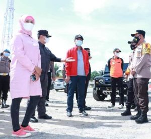 Pj Gubernur dan Kapolda Jambi Cek Pos Penyekatan Mudik Jambi-Pekanbaru