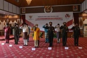 Pj Gubernur Jambi Ikuti Upacara Peringatan Hari Lahir Pancasila Secara Virtual