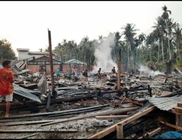 Tampak rumah warga rata dengan tanah