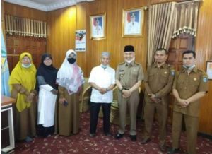 Bupati Kerinci Terima Kunjungan Pengurus Yayasan SD-IT Nurul Quran